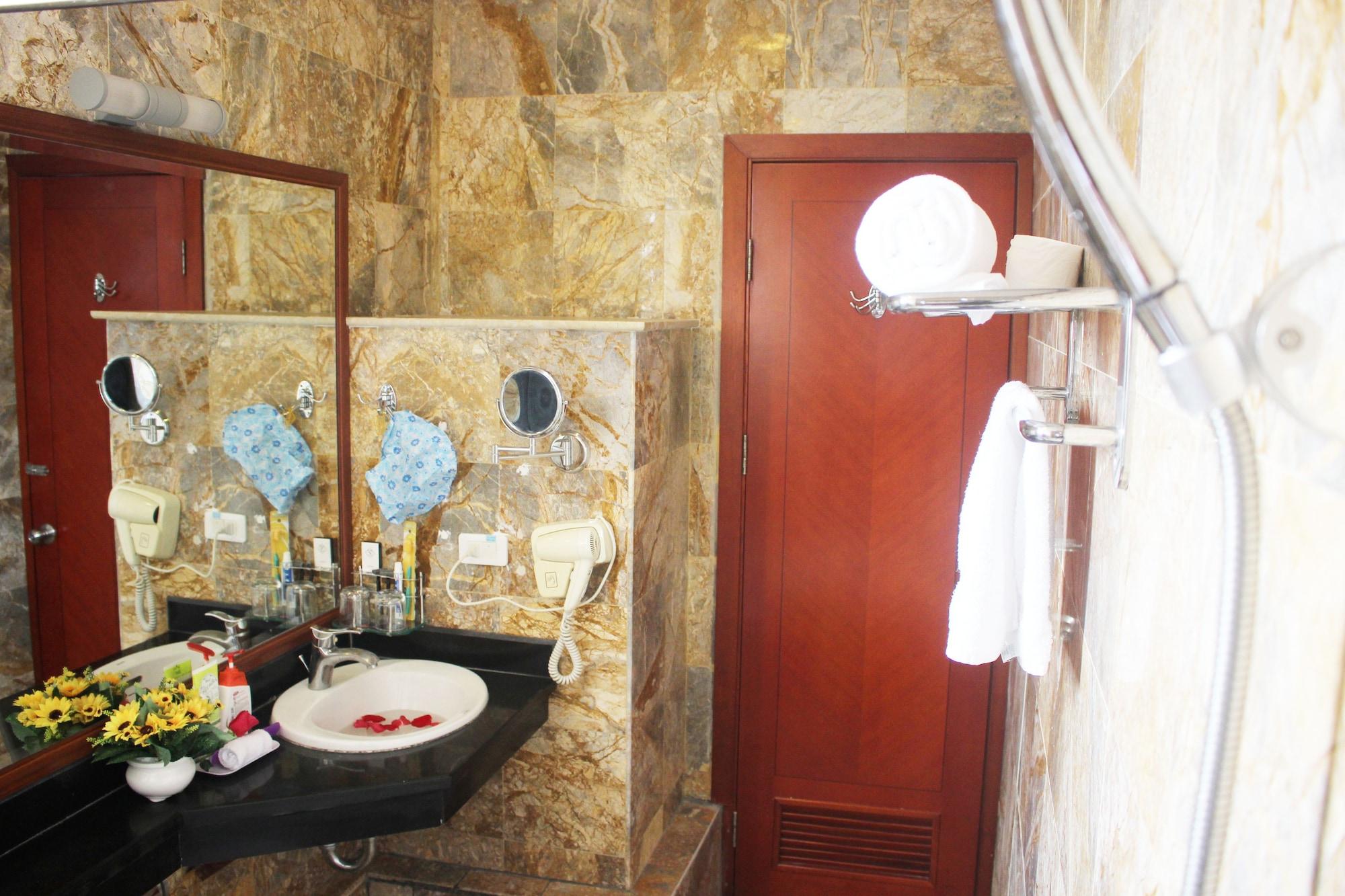 A25 Hotel - Bach Mai Hanoi Bagian luar foto