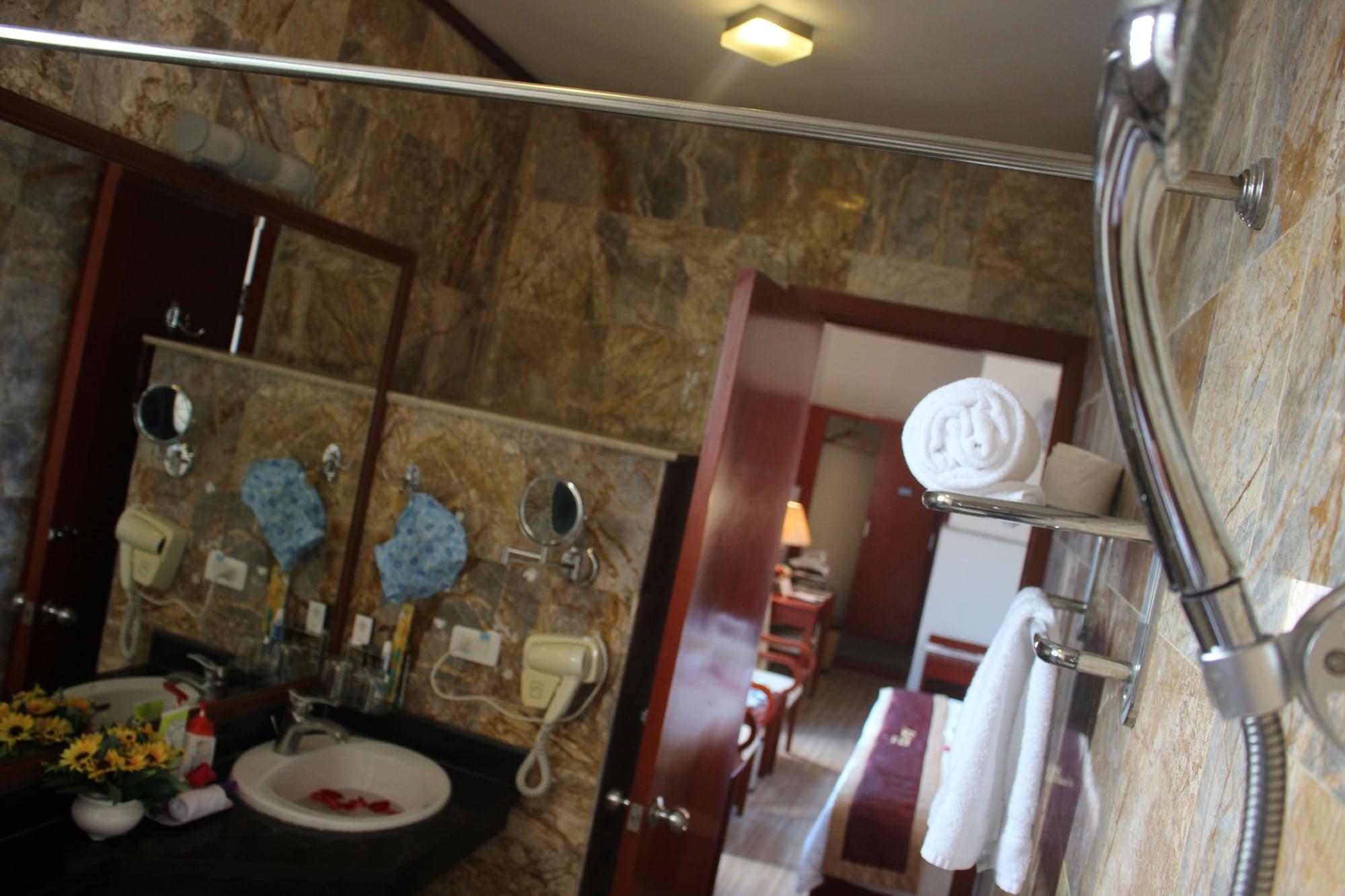 A25 Hotel - Bach Mai Hanoi Bagian luar foto