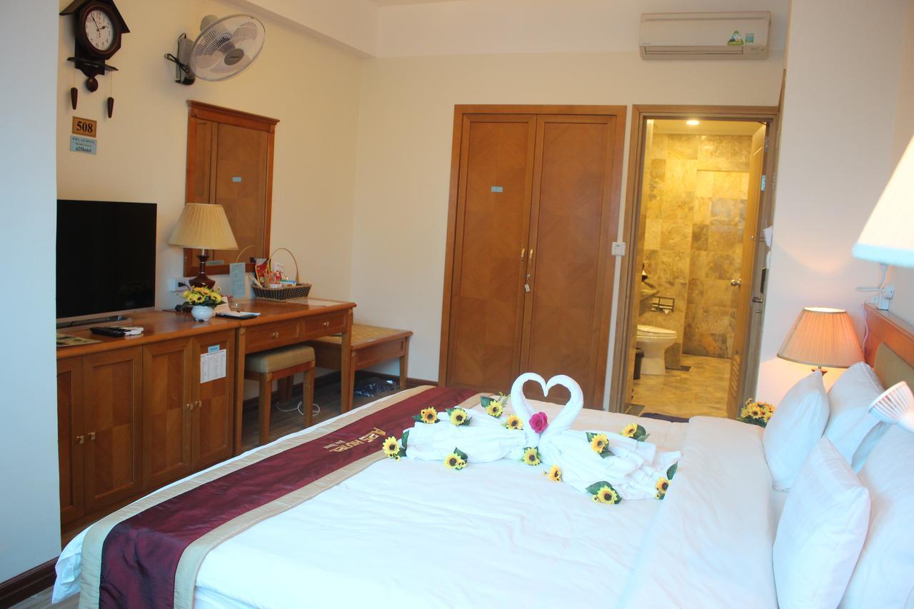 A25 Hotel - Bach Mai Hanoi Bagian luar foto