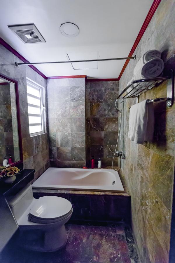 A25 Hotel - Bach Mai Hanoi Bagian luar foto